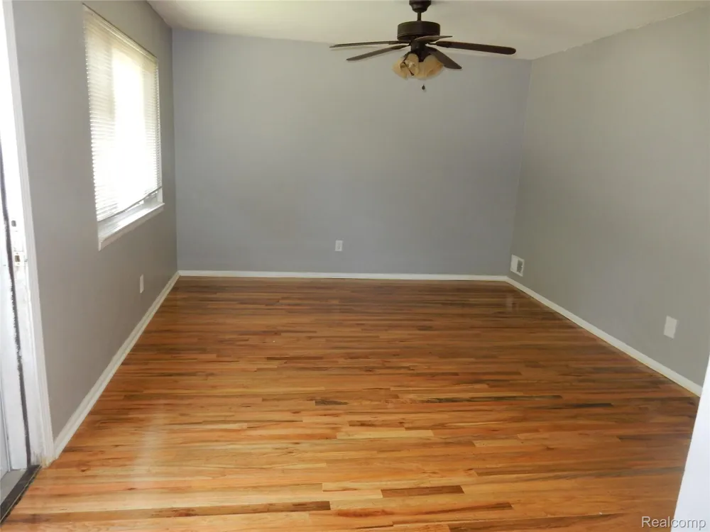 6342 Harold Street Taylor City, MI 48180
