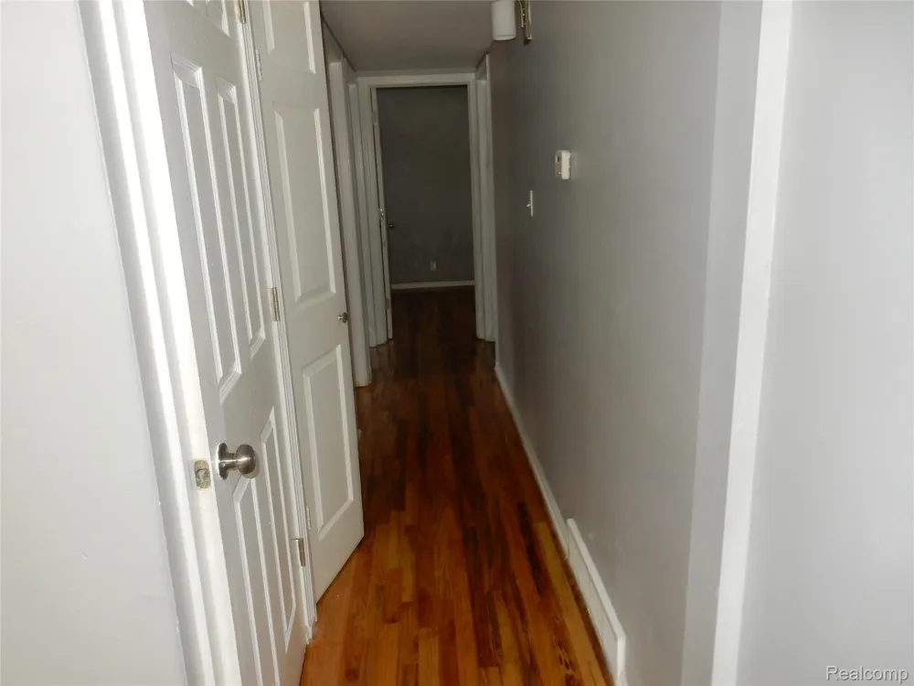 6342 Harold Street Taylor City, MI 48180