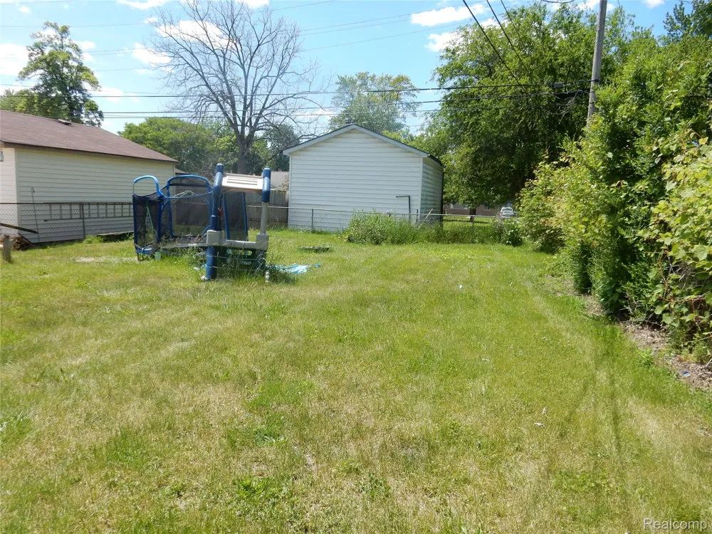 6342 Harold Street Taylor City, MI 48180