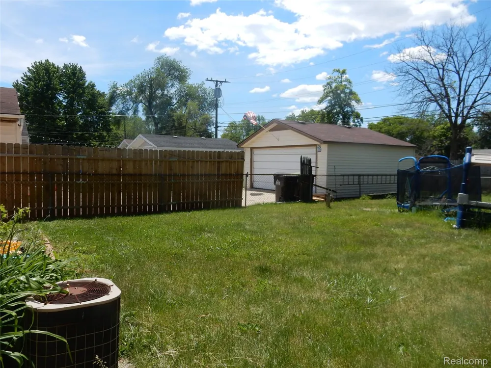 6342 Harold Street Taylor City, MI 48180