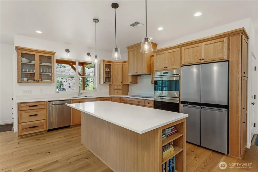 87 Burma Road Methow, WA 98834