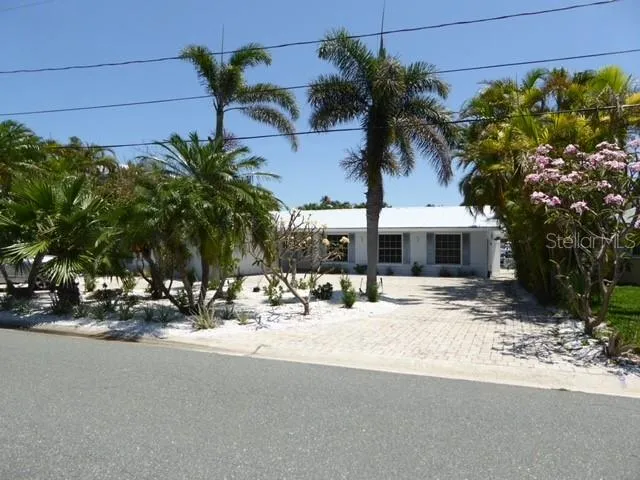 12055 4TH STREET E Treasure Island, FL 33706