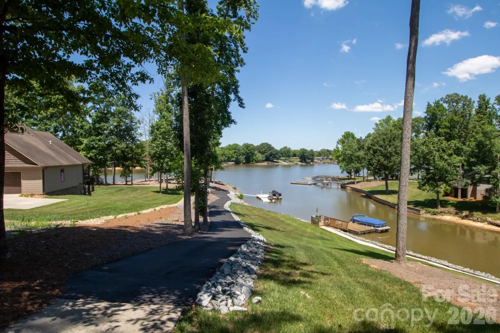 794 Riverwood Drive Lexington, NC 27292