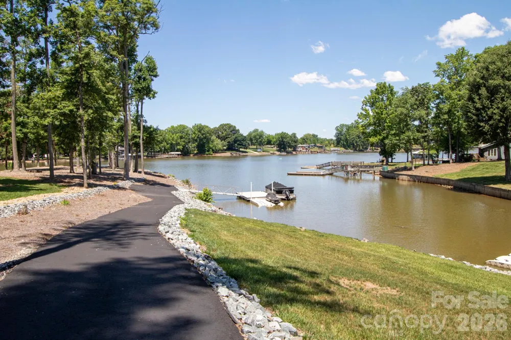 794 Riverwood Drive Lexington, NC 27292