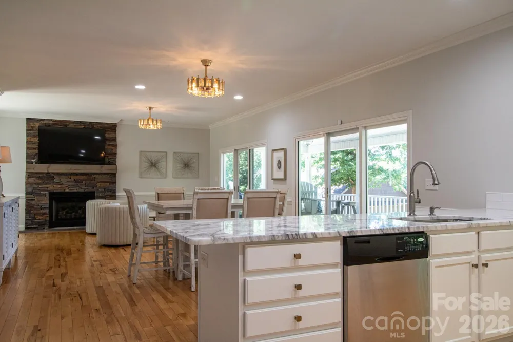 794 Riverwood Drive Lexington, NC 27292