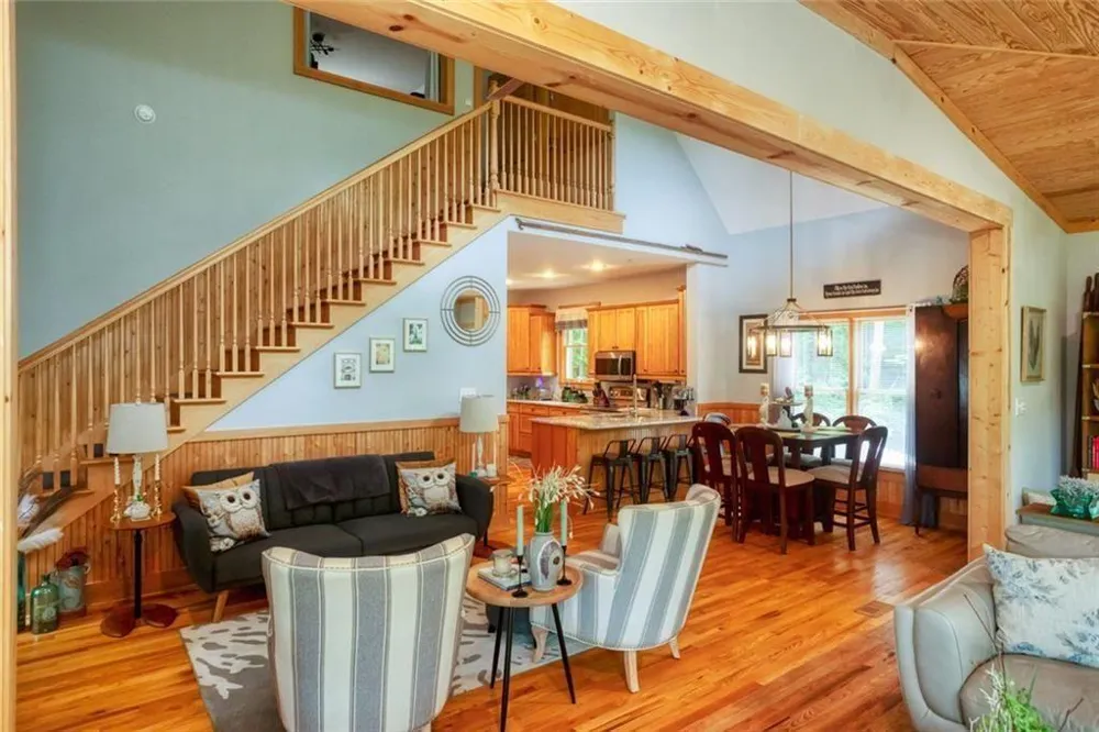 190 Raintree Court Demorest, GA 30535