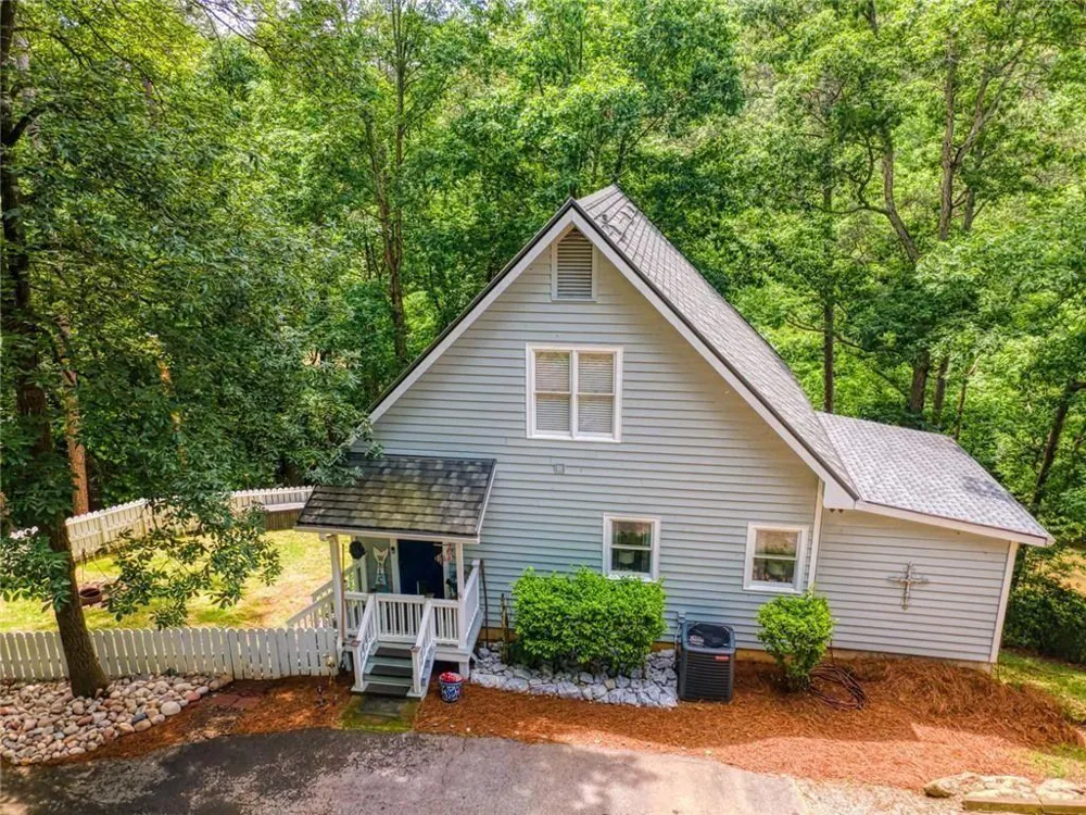 190 Raintree Court Demorest, GA 30535