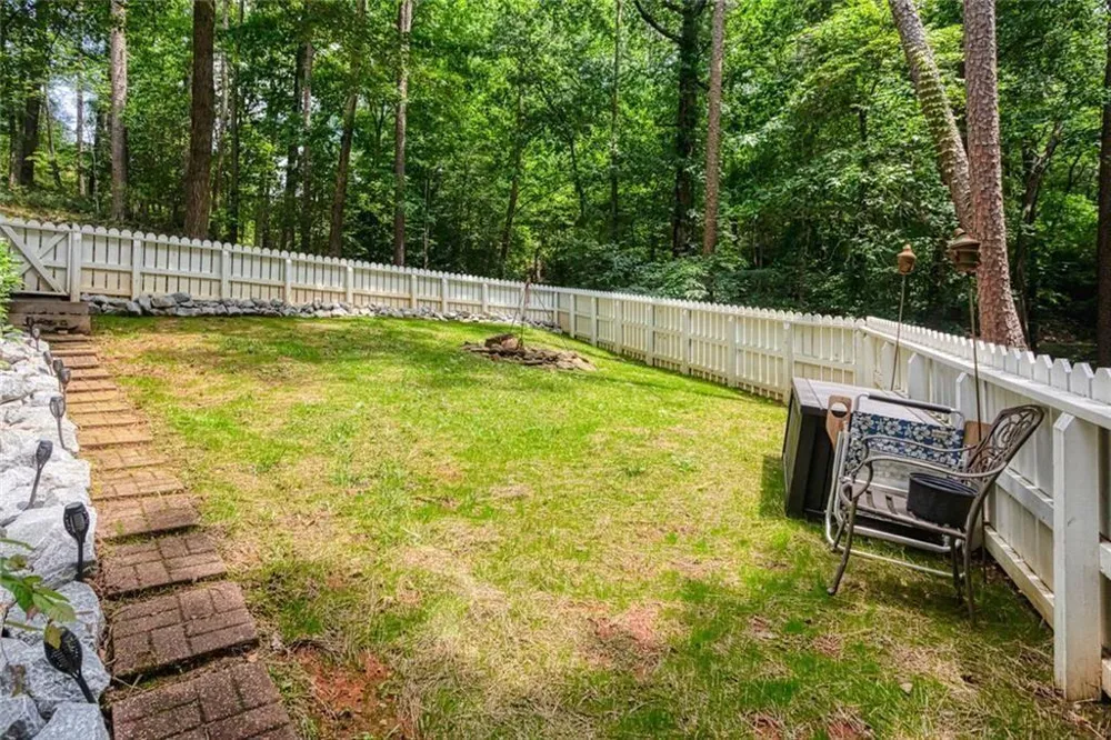 190 Raintree Court Demorest, GA 30535