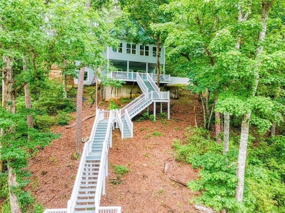 190 Raintree Court Demorest, GA 30535