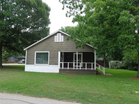 301 S 4th Street