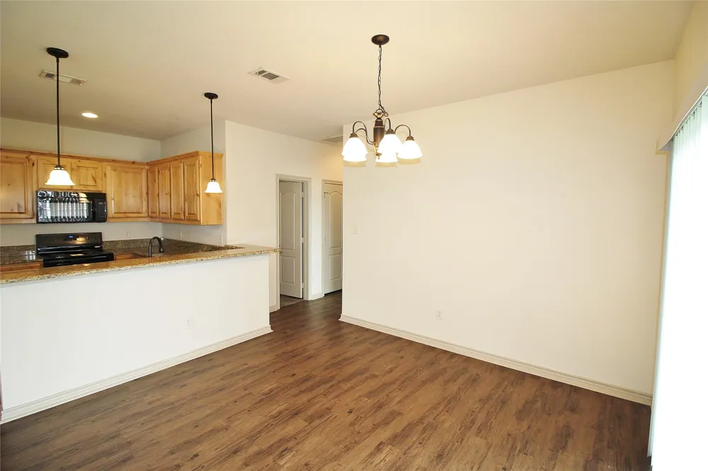 112 Bridle Court Mabank, TX 75143
