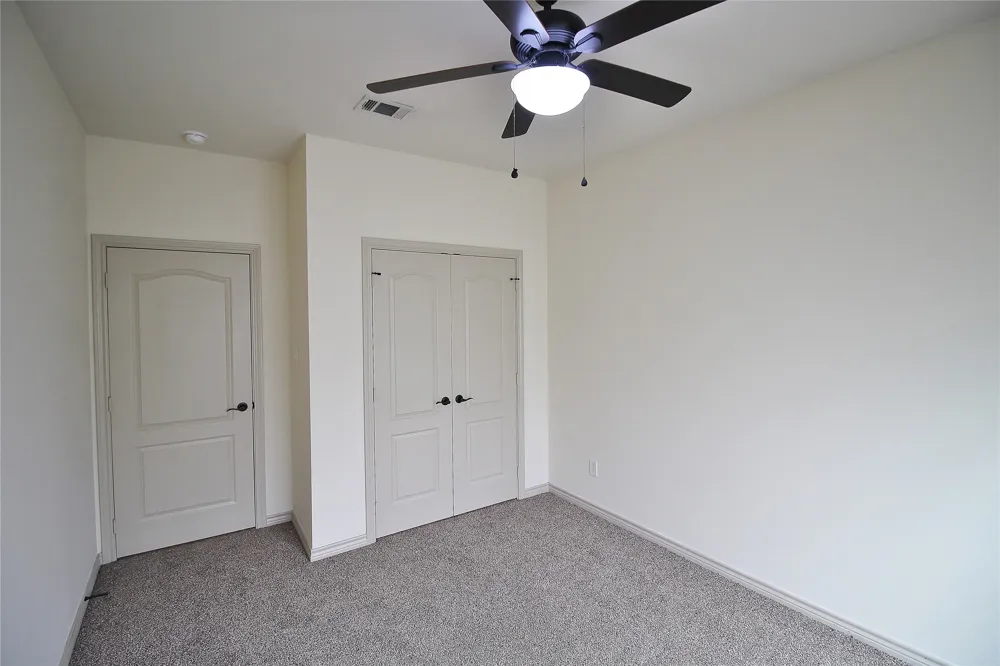 112 Bridle Court Mabank, TX 75143