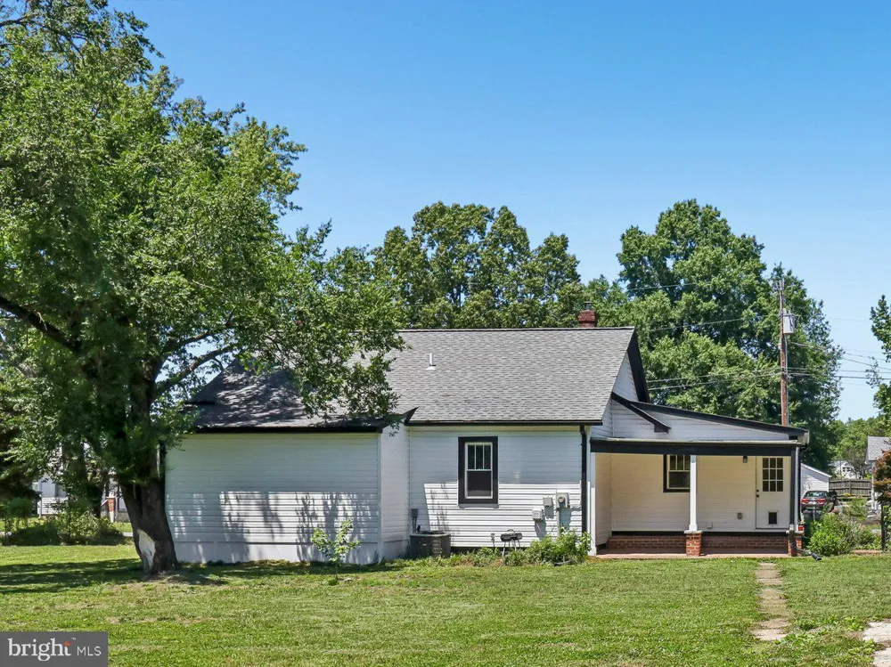 403 PROSPECT STREET La Plata, MD 20646