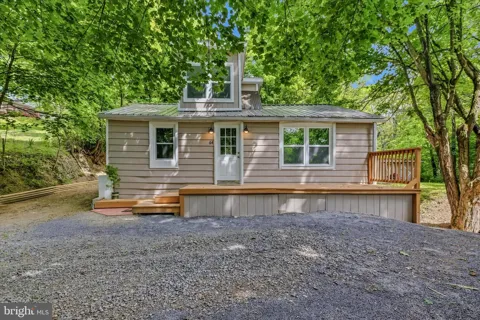 64 HOBDAY LANE