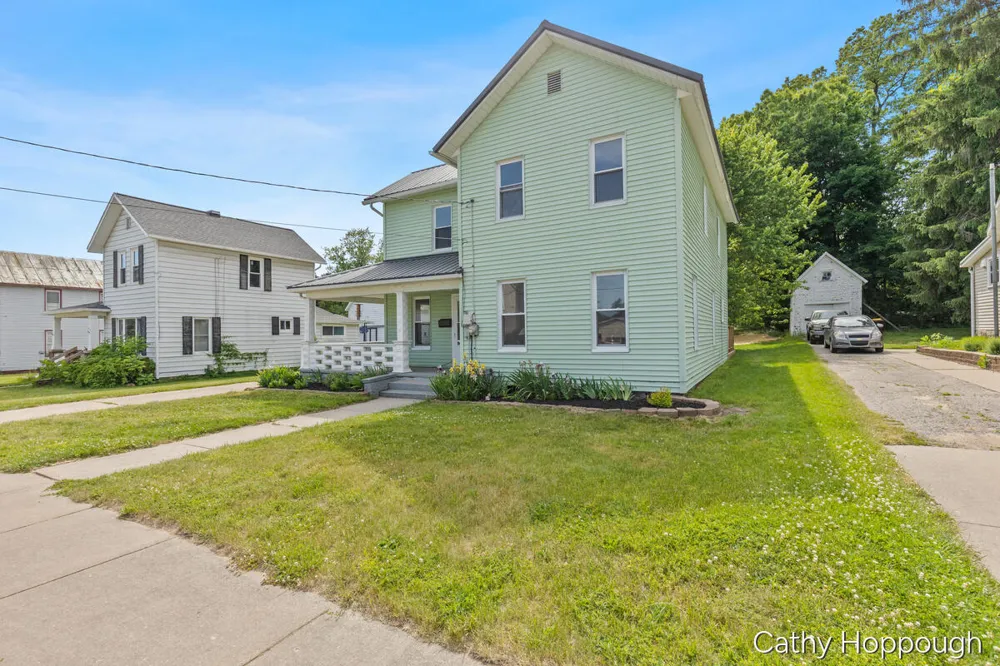 641 Jackson Street Ionia, MI 48846