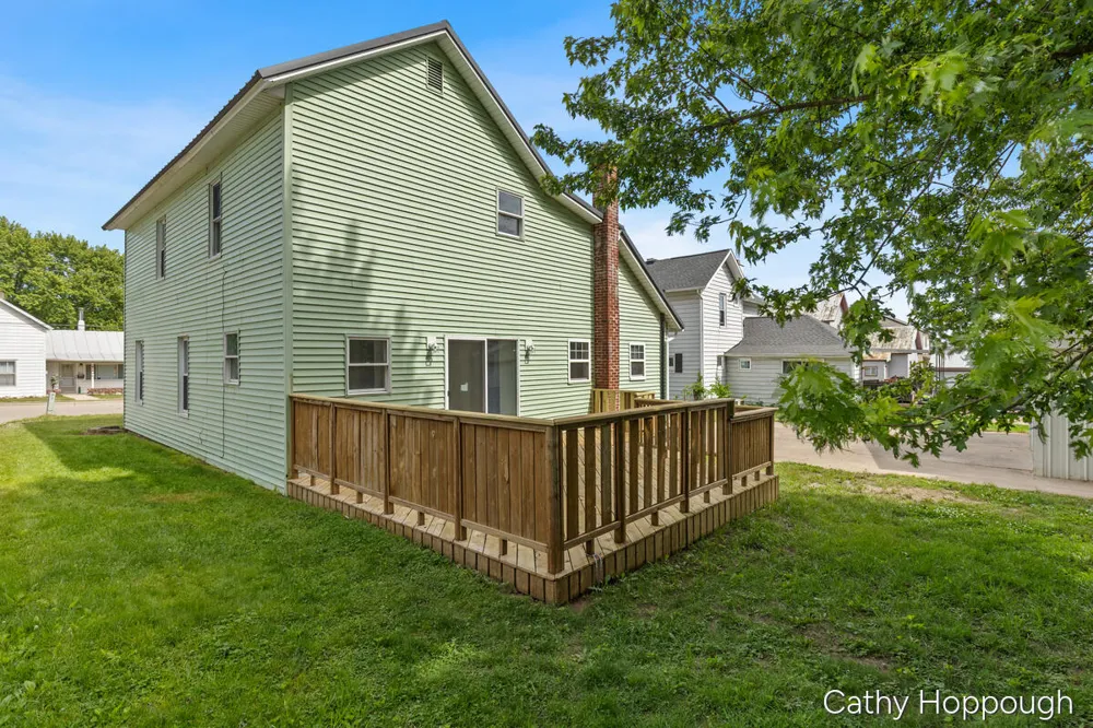 641 Jackson Street Ionia, MI 48846