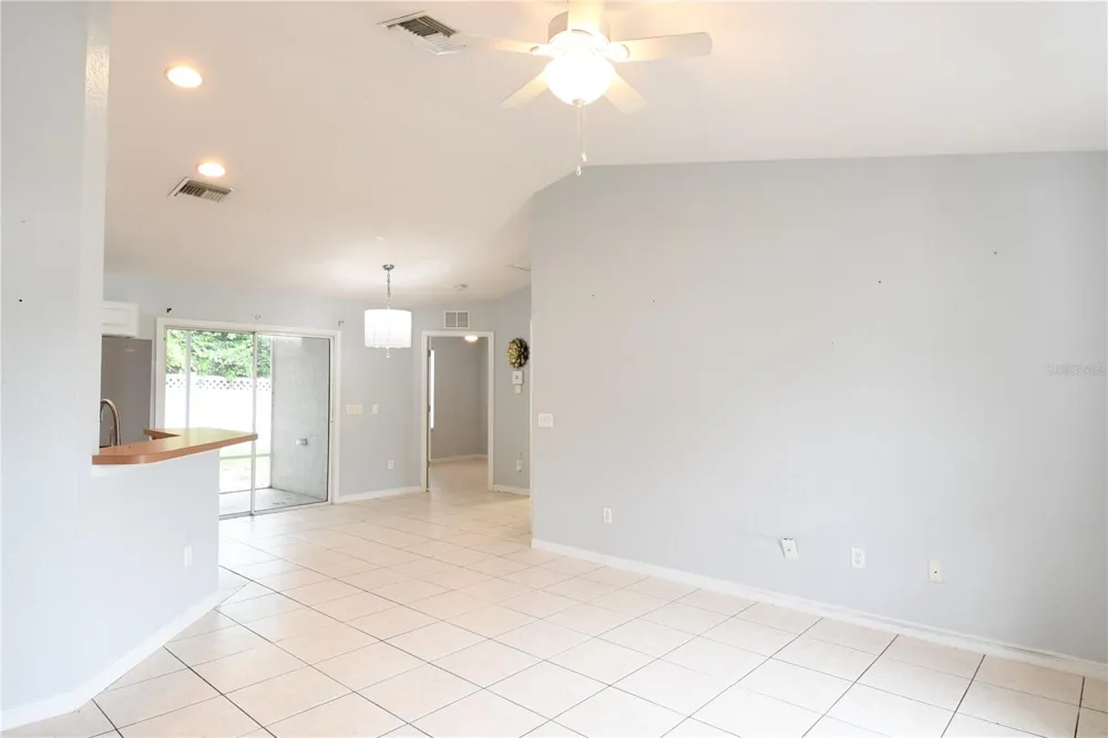 407 CIERRA OAKS CIRCLE Lady Lake, FL 32159