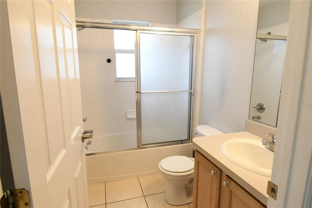 407 CIERRA OAKS CIRCLE Lady Lake, FL 32159