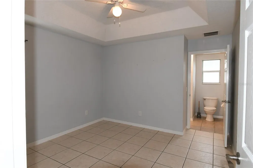 407 CIERRA OAKS CIRCLE Lady Lake, FL 32159