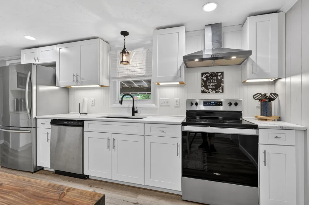 756 Shasteen Hollow Rd Lynchburg, TN 37352