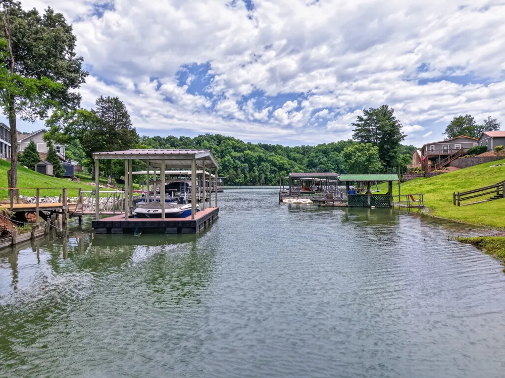 756 Shasteen Hollow Rd Lynchburg, TN 37352
