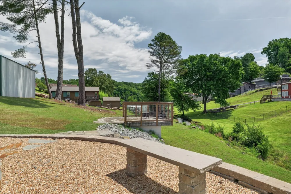 756 Shasteen Hollow Rd Lynchburg, TN 37352