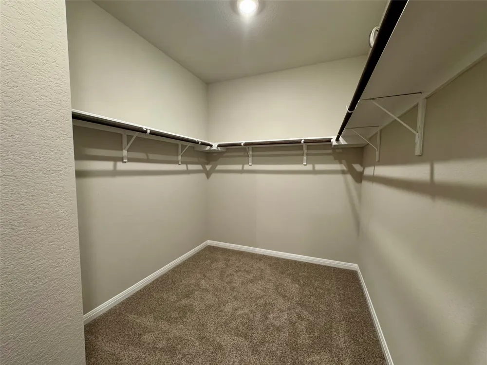 1850 Settlers Glen Drive #1402 Round Rock, TX 78665