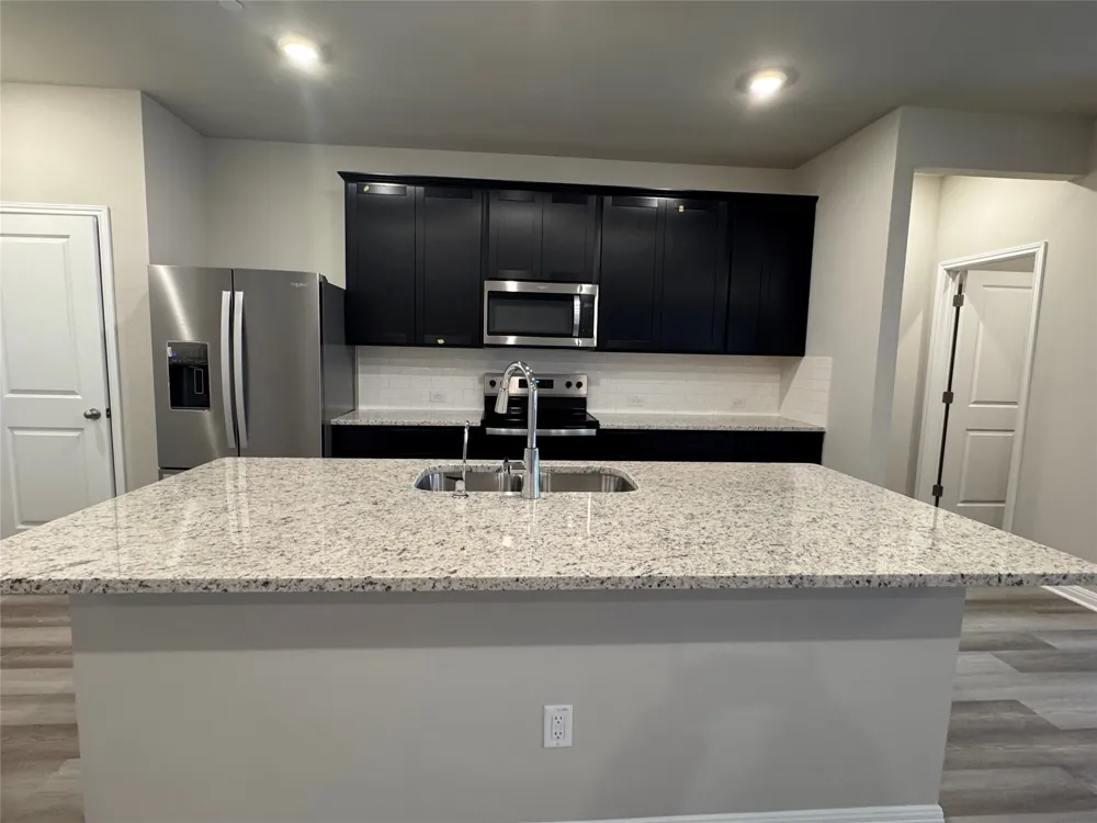 1850 Settlers Glen Drive #1402 Round Rock, TX 78665