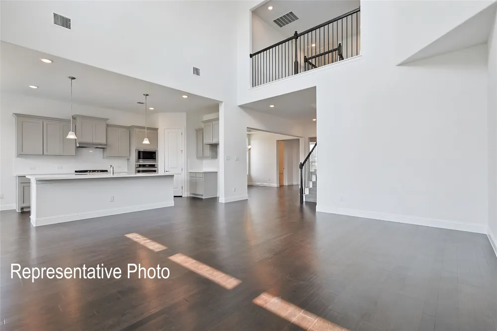 452 Shadowfax Drive Aledo, TX 76008