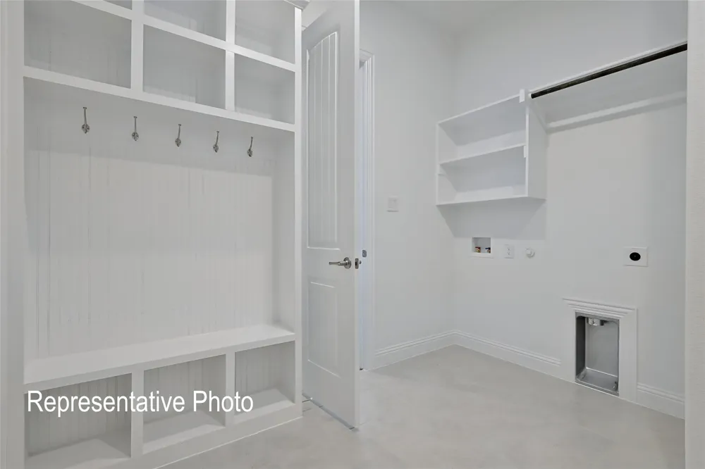 452 Shadowfax Drive Aledo, TX 76008