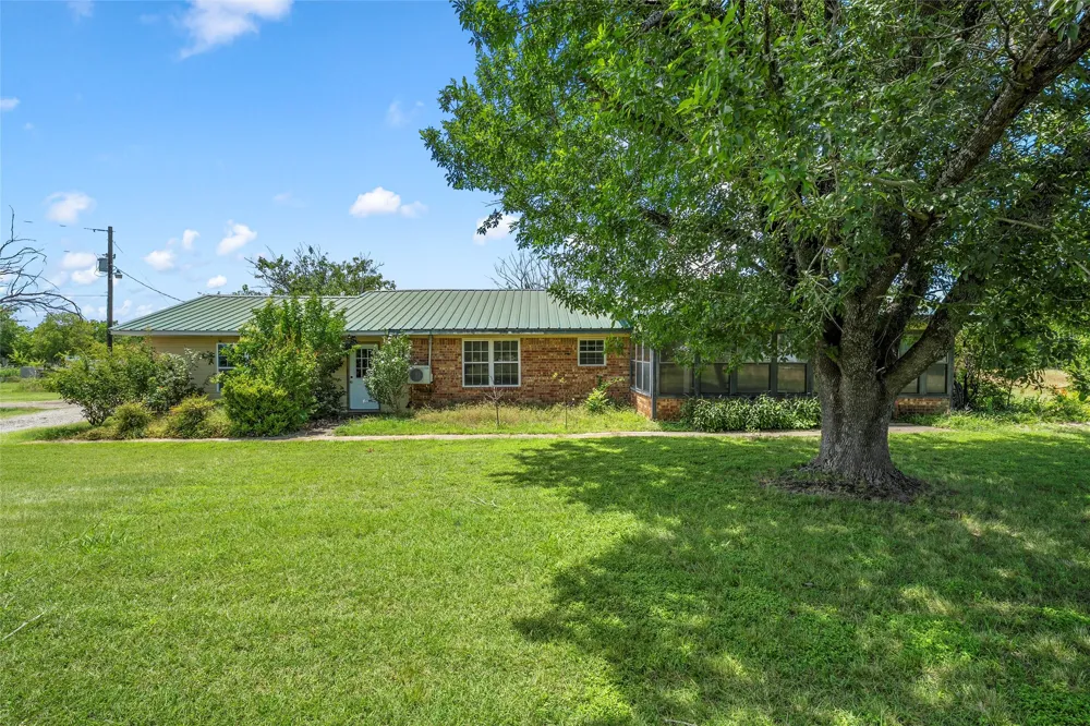 17590 State Highway 317 Moody, TX 76557