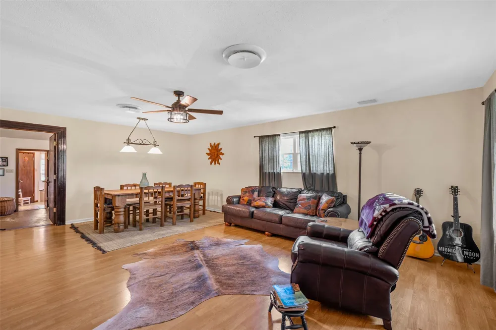 17590 State Highway 317 Moody, TX 76557