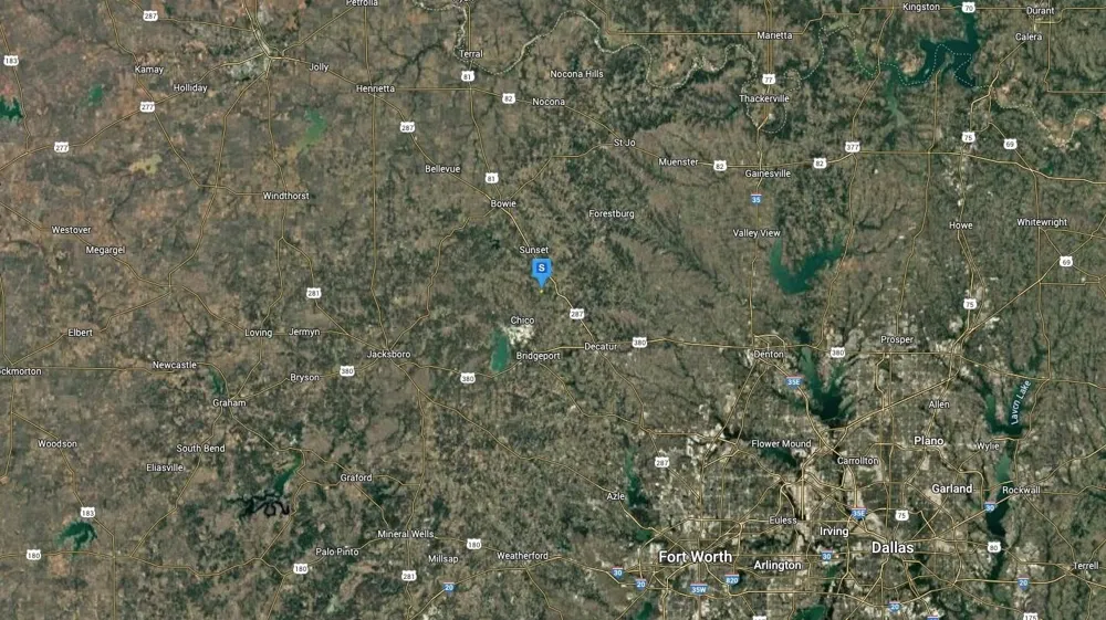 184 Bear Cat Court Alvord, TX 76225