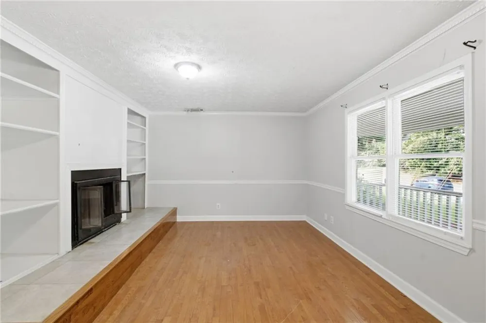 2671 Pine Log Way Buford, GA 30519