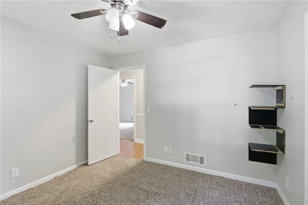 2671 Pine Log Way Buford, GA 30519