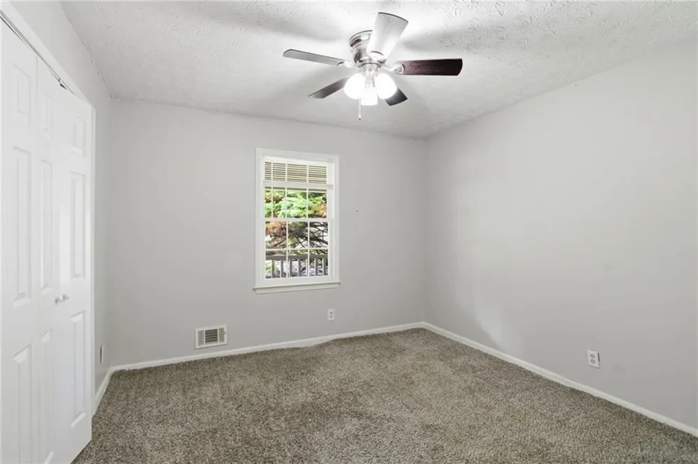 2671 Pine Log Way Buford, GA 30519