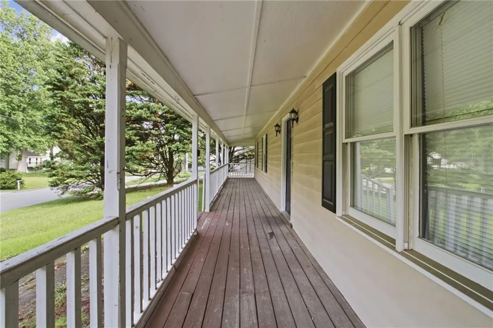 2671 Pine Log Way Buford, GA 30519