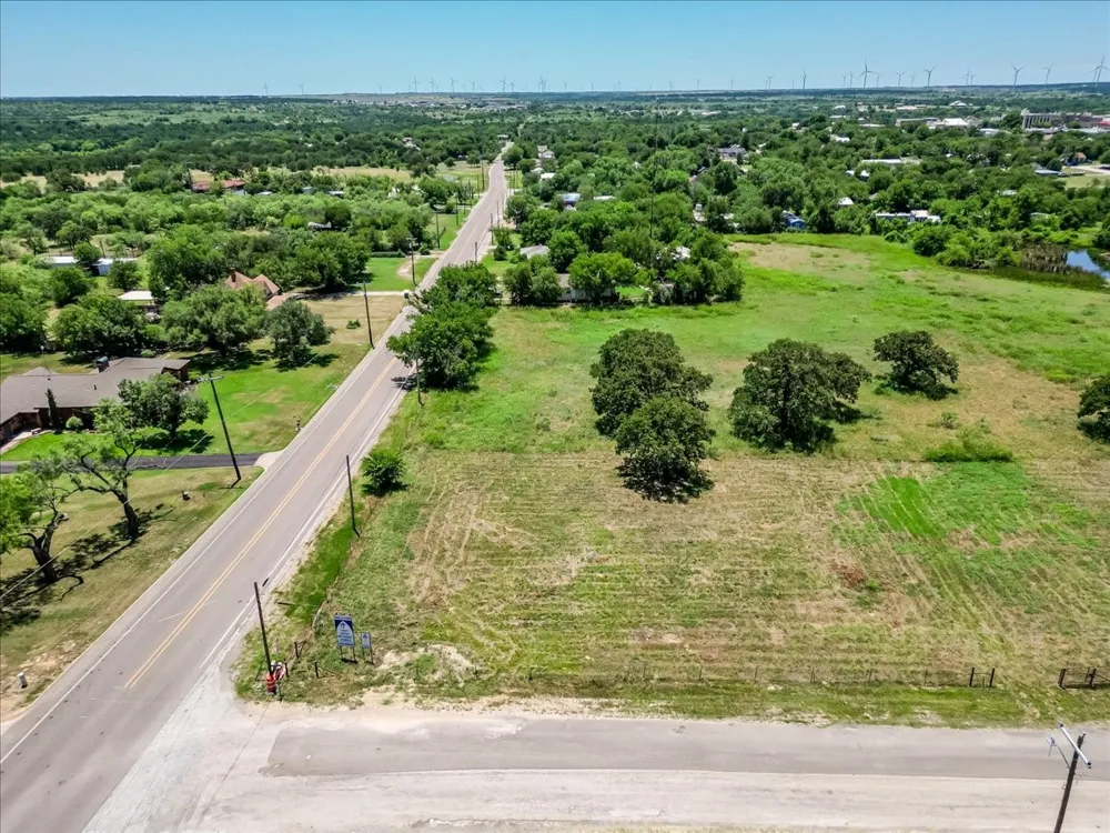 Oakwood Avenue Jacksboro, TX 76458