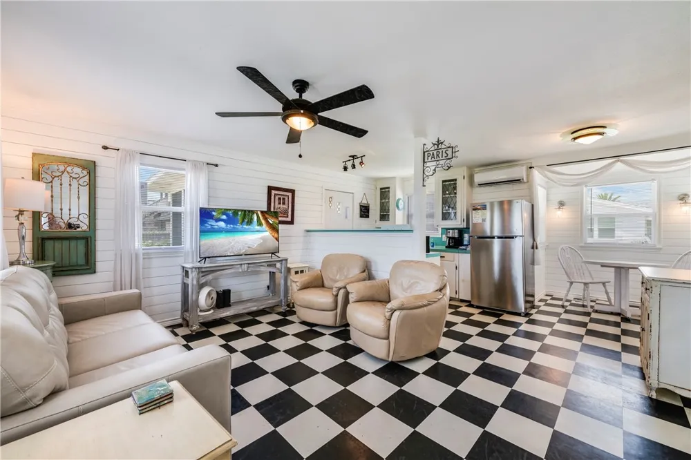 202 Trojan Street Port Aransas, TX 78373