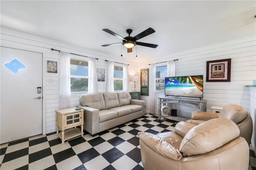 202 Trojan Street Port Aransas, TX 78373