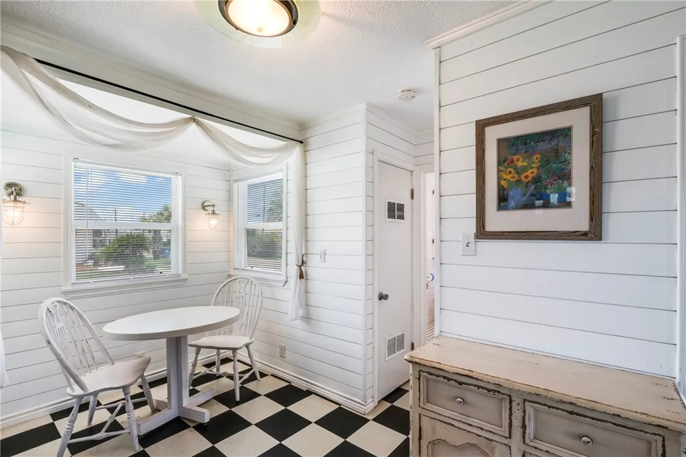 202 Trojan Street Port Aransas, TX 78373