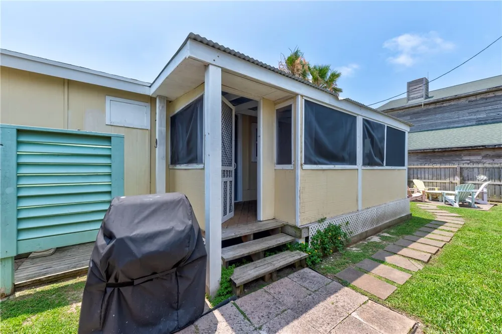 202 Trojan Street Port Aransas, TX 78373