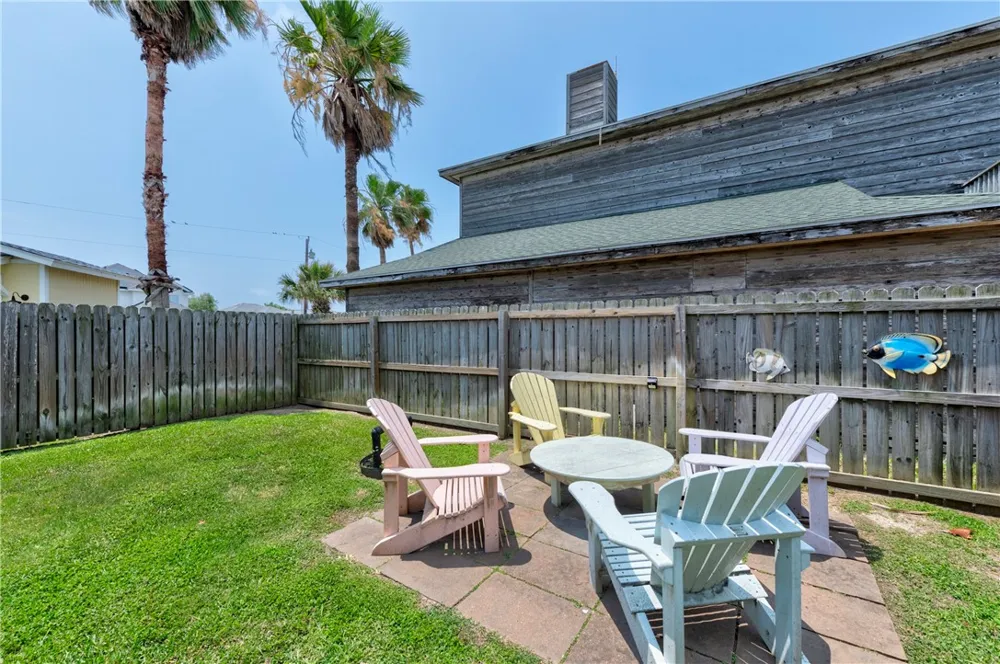 202 Trojan Street Port Aransas, TX 78373