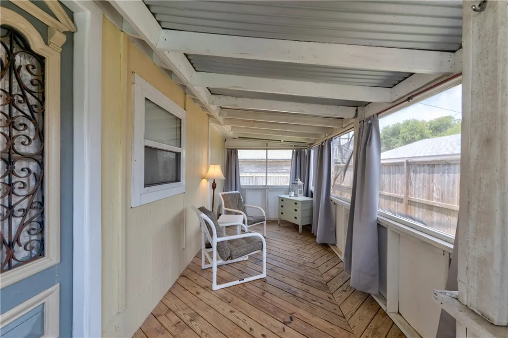 202 Trojan Street Port Aransas, TX 78373