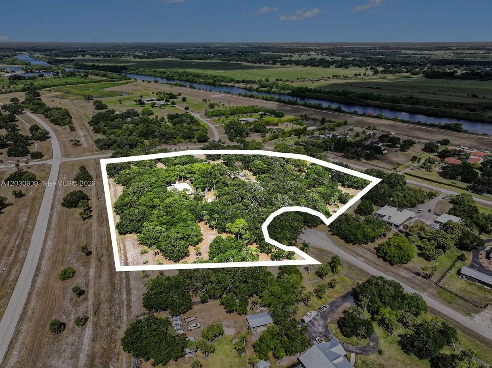 Frontier Cir Other City - In The State Of Florida, FL 33935