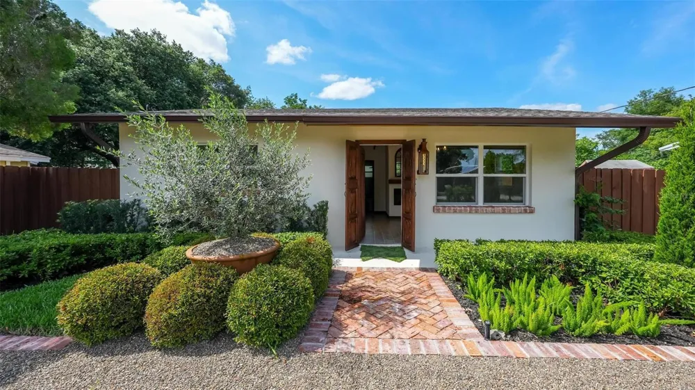 10541 3RD AVENUE Ocoee, FL 34761