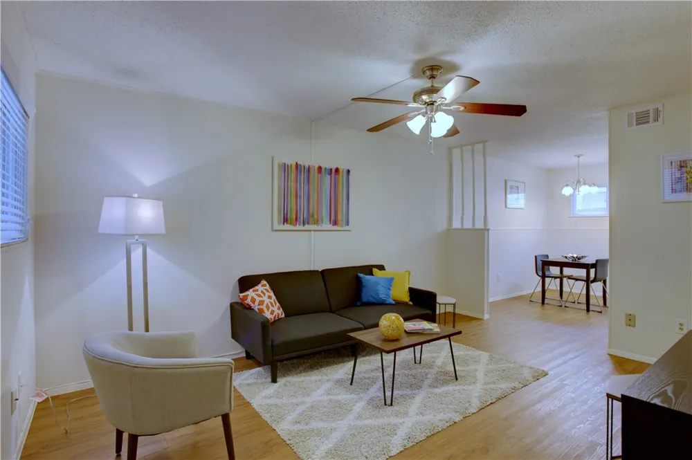 816 W North Loop Boulevard ##111 Austin, TX 78756