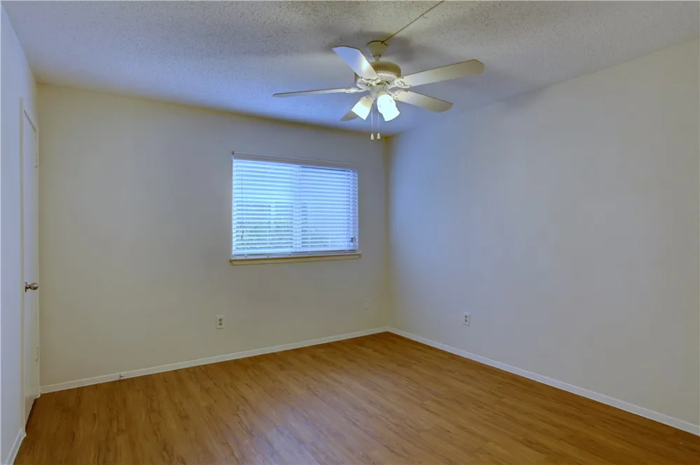 816 W North Loop Boulevard ##111 Austin, TX 78756