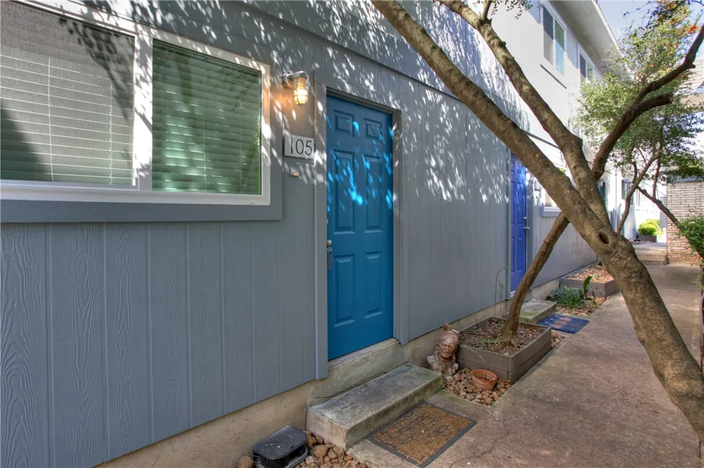 816 W North Loop Boulevard ##111 Austin, TX 78756