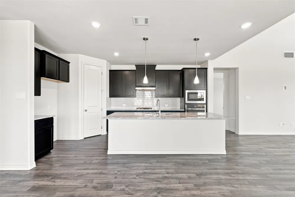 2712 Alcove Lane Corinth, TX 76210